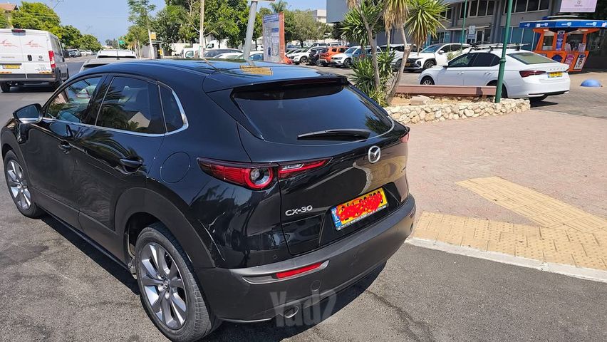 מאזדה CX-30