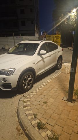 ב מ וו X4