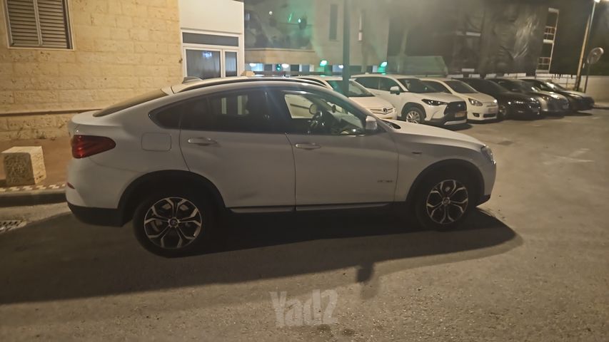 ב מ וו X4