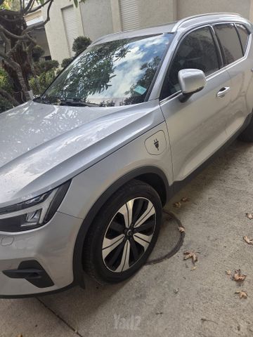 וולוו XC40