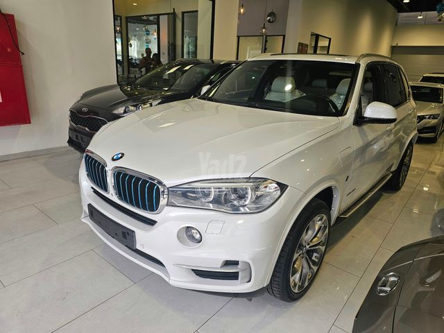 ב מ וו X5