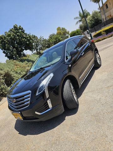 קאדילק XT5