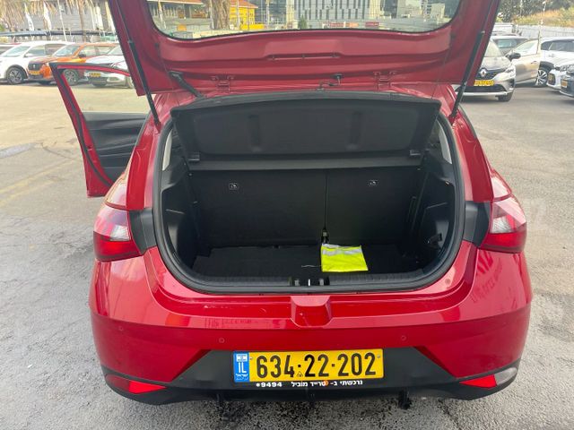 יונדאי i20