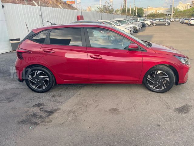 יונדאי i20