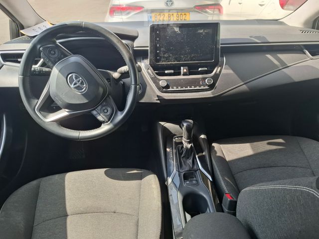טויוטה קורולה