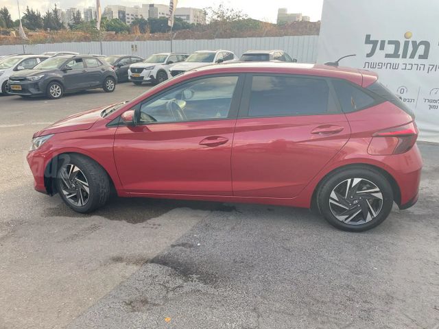 יונדאי i20