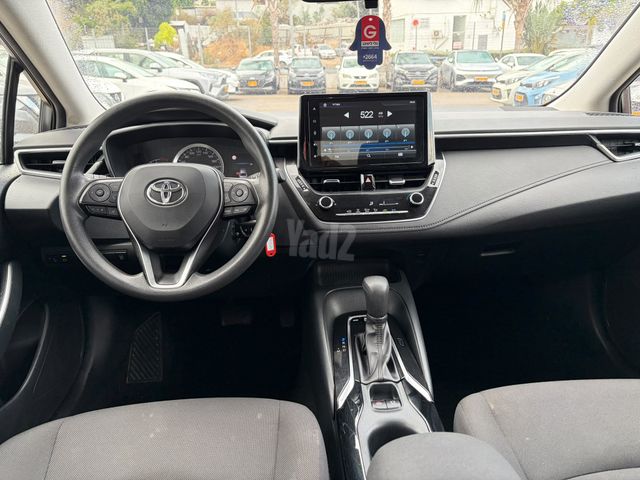 טויוטה קורולה