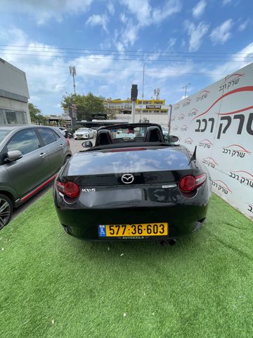 מאזדה MX-5