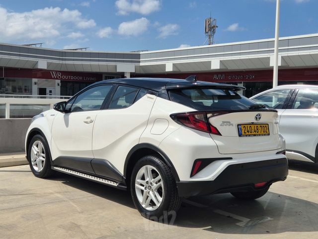 טויוטה C-HR