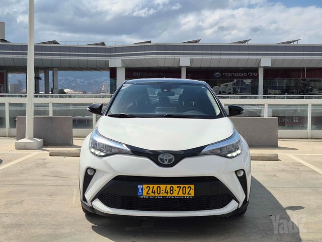 טויוטה C-HR
