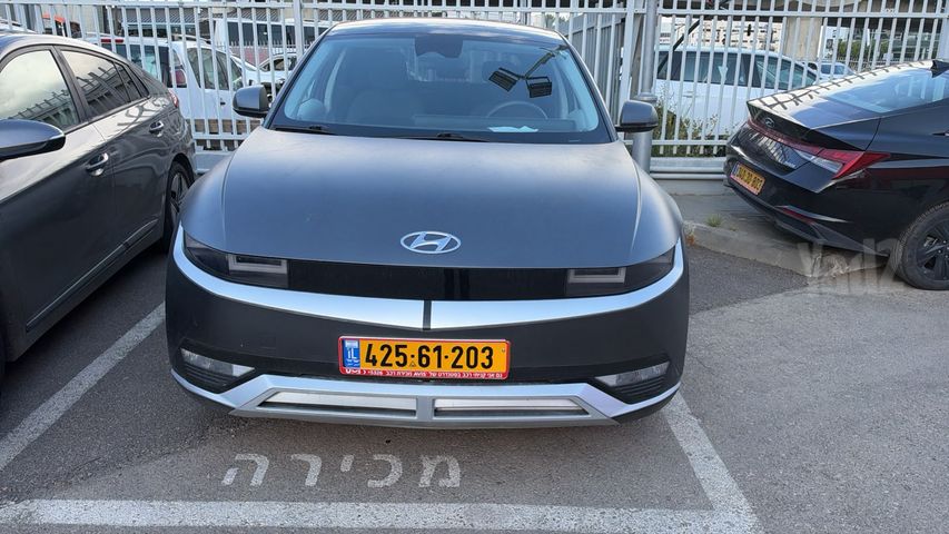 יונדאי איוניק 5