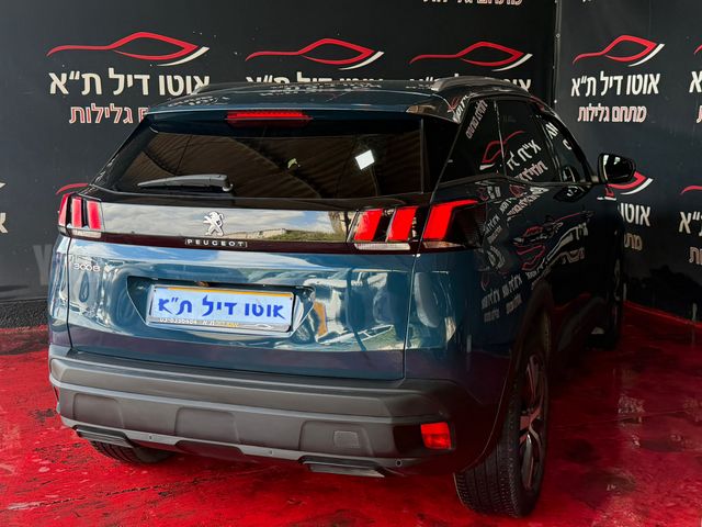 פיג'ו 3008