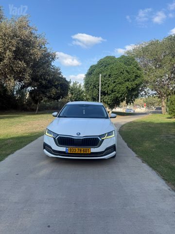 סקודה אוקטביה