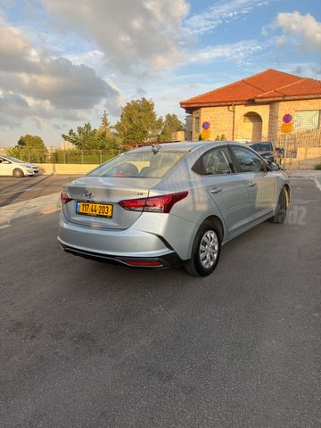 יונדאי אקסנט i25