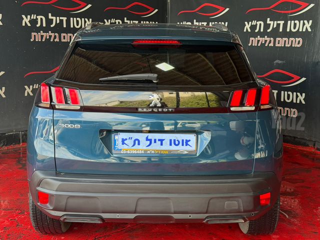 פיג'ו 3008