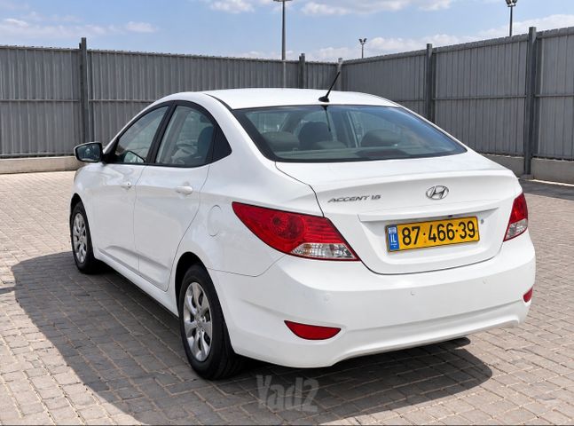 יונדאי אקסנט i25