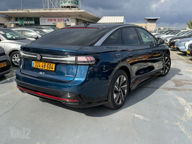 פולקסווגן ID.7