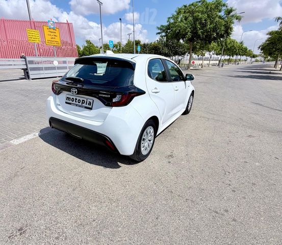 טויוטה יאריס