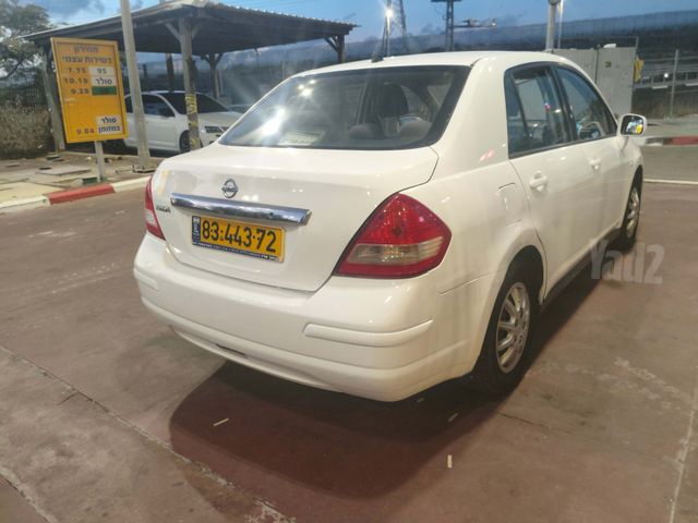 ניסאן טידה