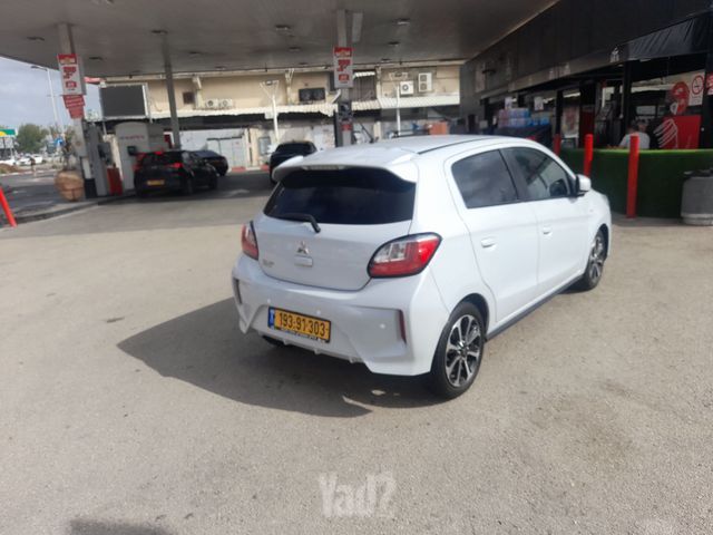 מיצובישי ספייס סטאר