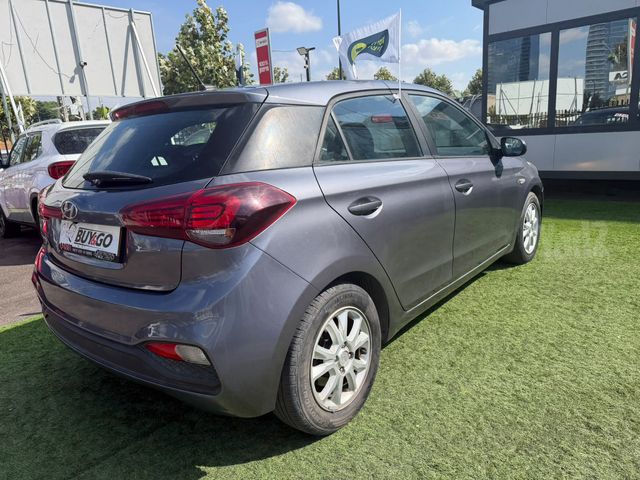 יונדאי i20