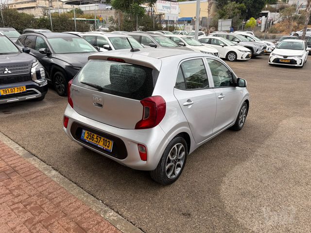 קיה פיקנטו