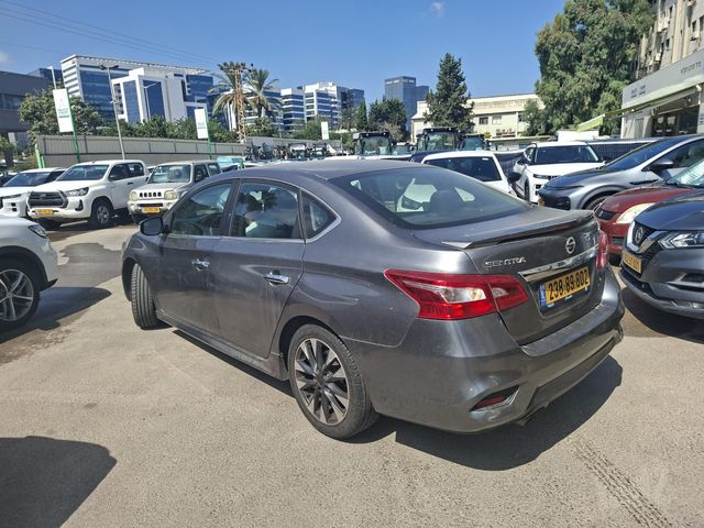 ניסאן סנטרה