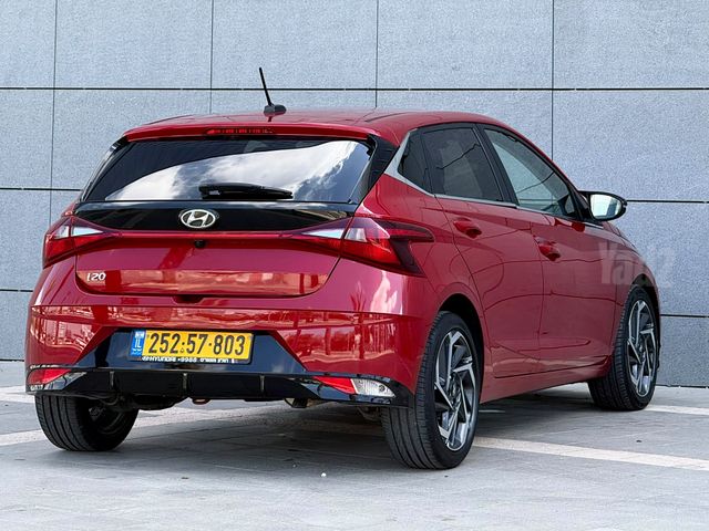 יונדאי i20