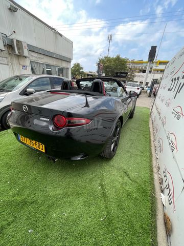 מאזדה MX-5
