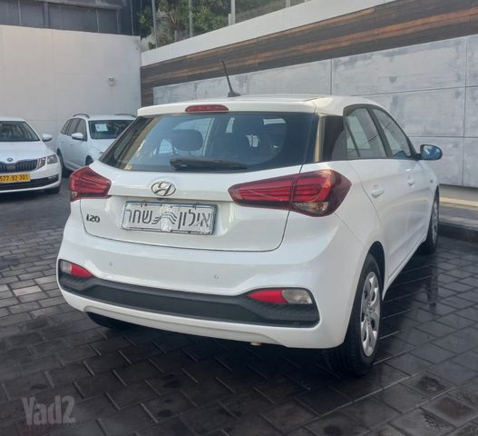 יונדאי i20