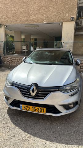 רנו מגאן