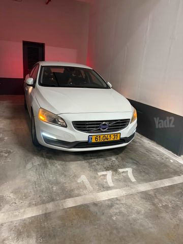 וולוו S60