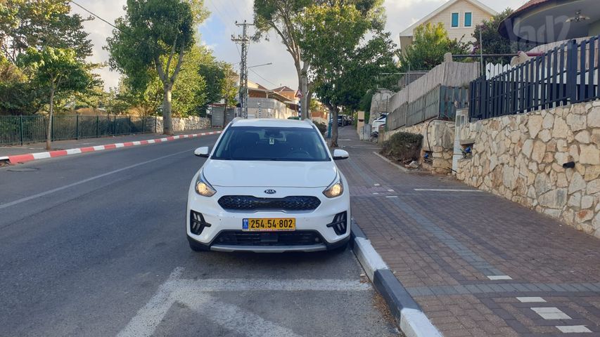 קיה נירו
