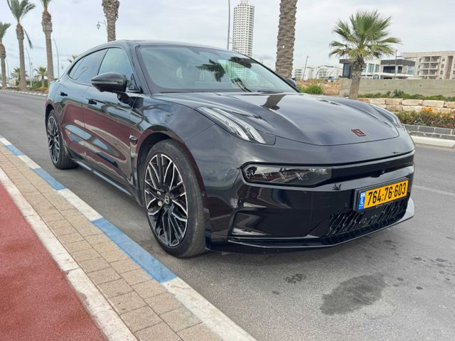 זיקר 001