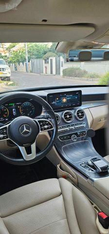 מרצדס-בנץ C-class
