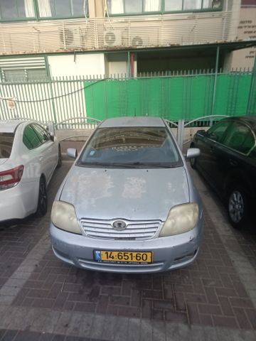 מודעת רכב טויוטה קורולה