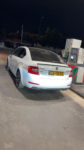 סקודה אוקטביה