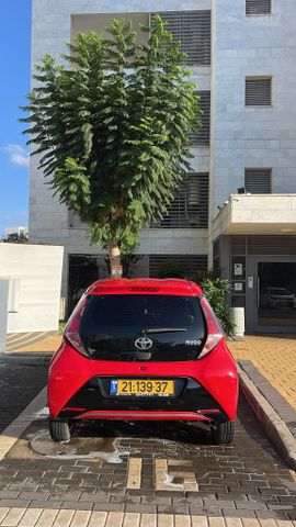 טויוטה אייגו