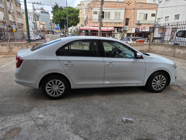 סקודה ראפיד