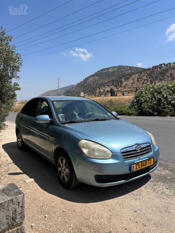 יונדאי אקסנט i25