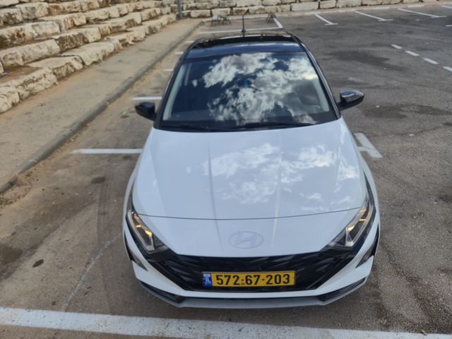 יונדאי i20