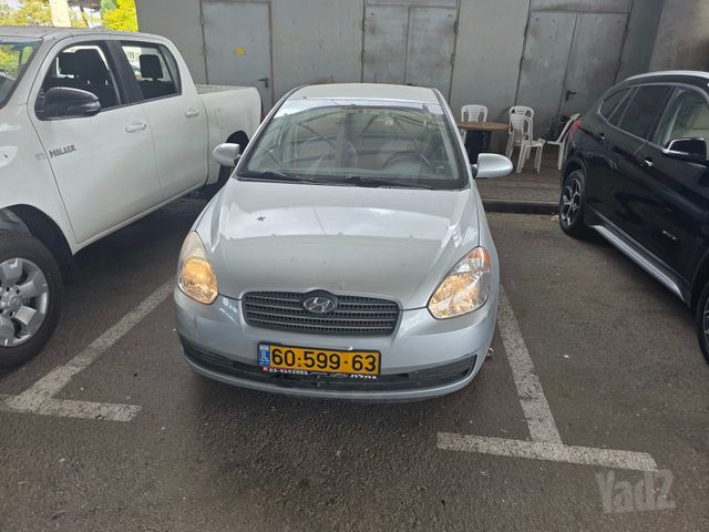 יונדאי אקסנט i25