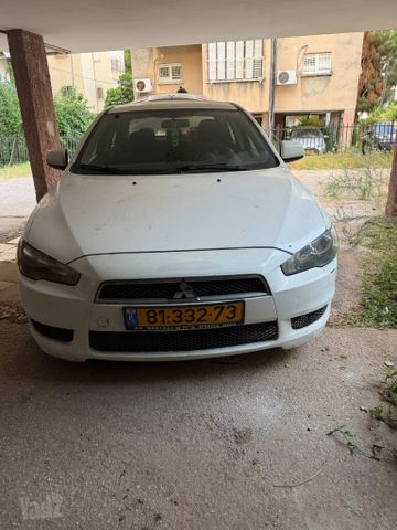 מיצובישי לנסר