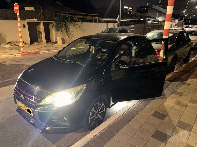 מיצובישי ספייס סטאר