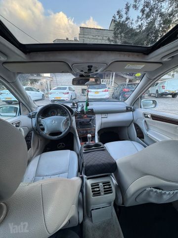 C-class Luxury C 230 אוט׳ 2.5 (204 כ״ס)