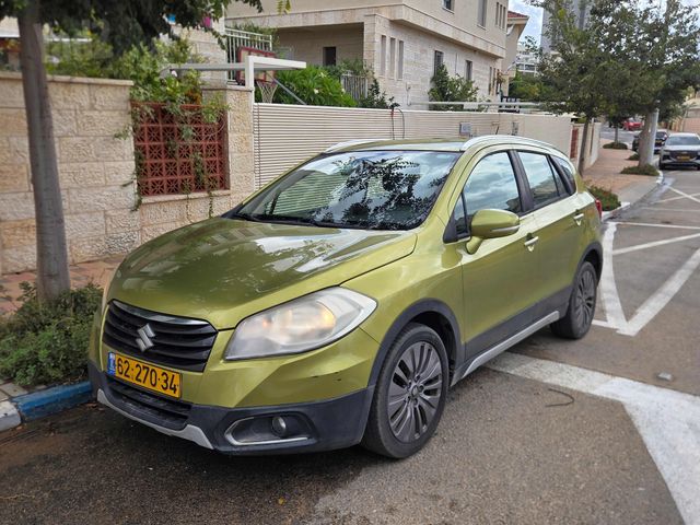 מודעת רכב סוזוקי קרוסאובר