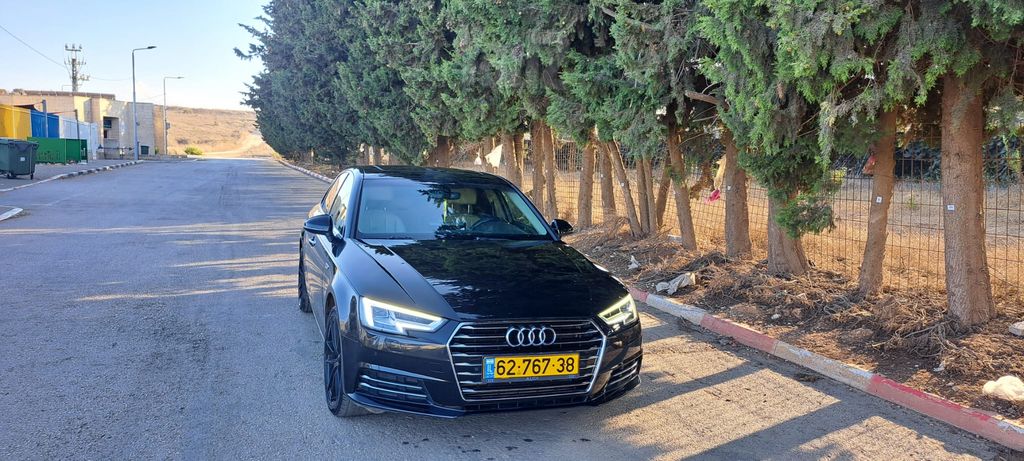 אאודי A4
