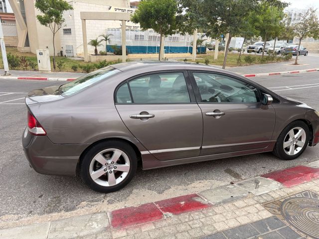 הונדה סיוויק