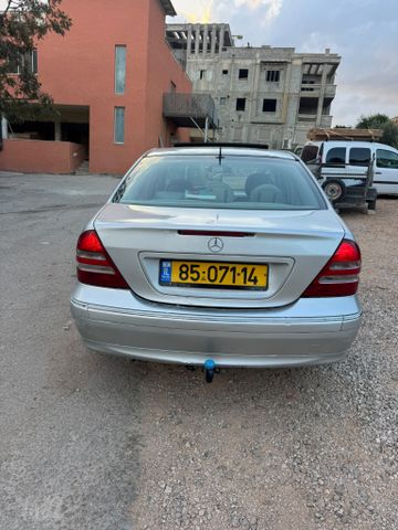 מרצדס-בנץ C-class