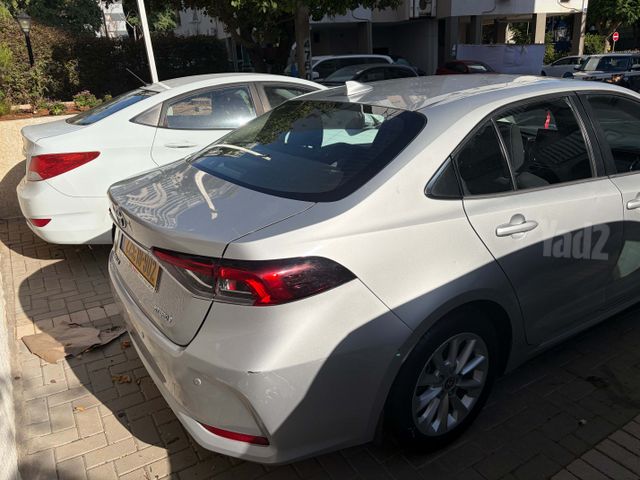 טויוטה קורולה